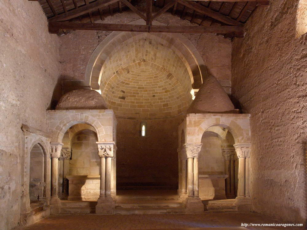 VISTA DEL TEMPLO HACIA LA CABECERA