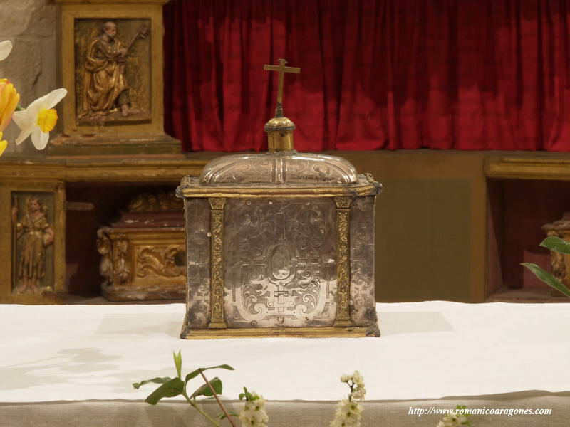 ARQUETA DE RELIQUIAS CON EL CRANEO DE SAN JORGE