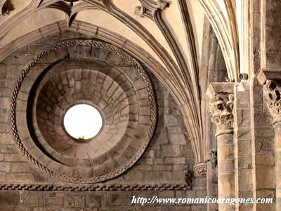 JACA HASTIAL PONIENTE NAVE SUR-INTERIOR