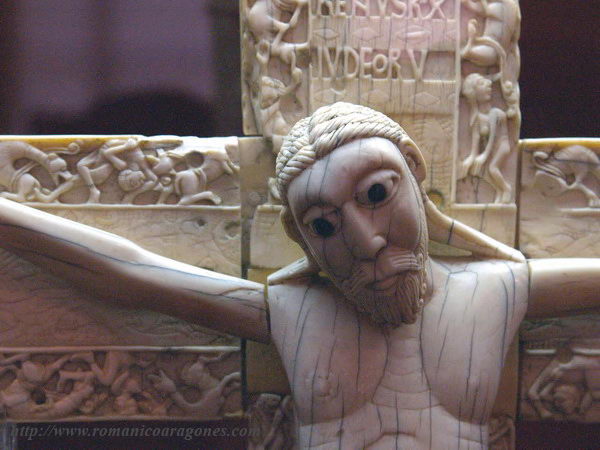 CRISTO DE FERNANDO I Y SANCHA DE CASTILLA. MUSEO ARQUEOLÓGICO NACIONAL